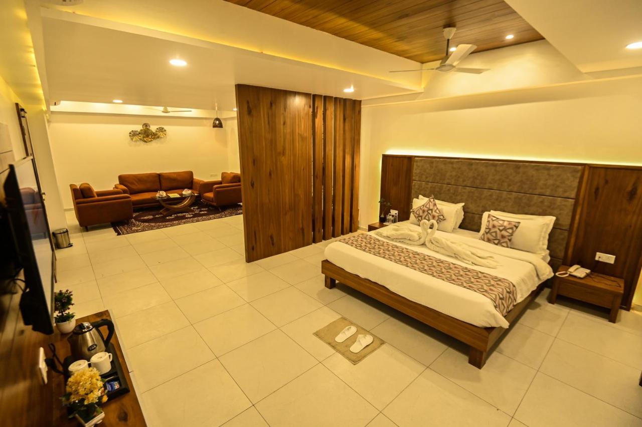 Pride Divine Resort Somnāth Exterior foto