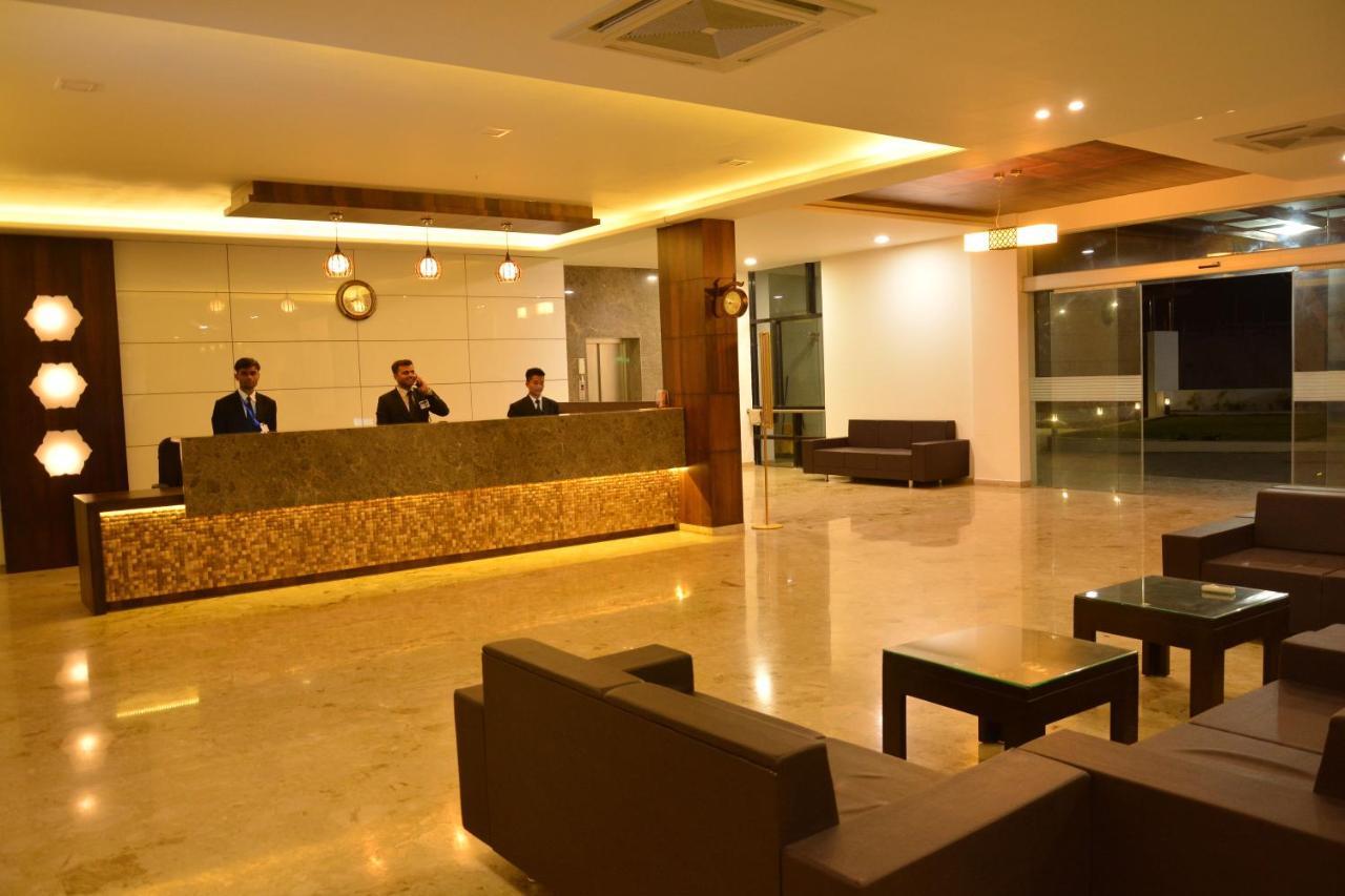 Pride Divine Resort Somnāth Exterior foto